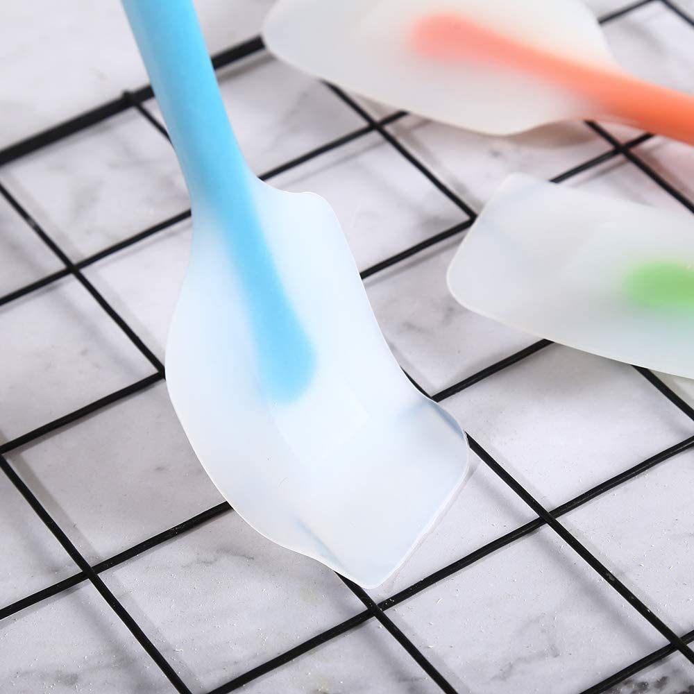 Classic Mosquito Net Silicone Spatula - Icing